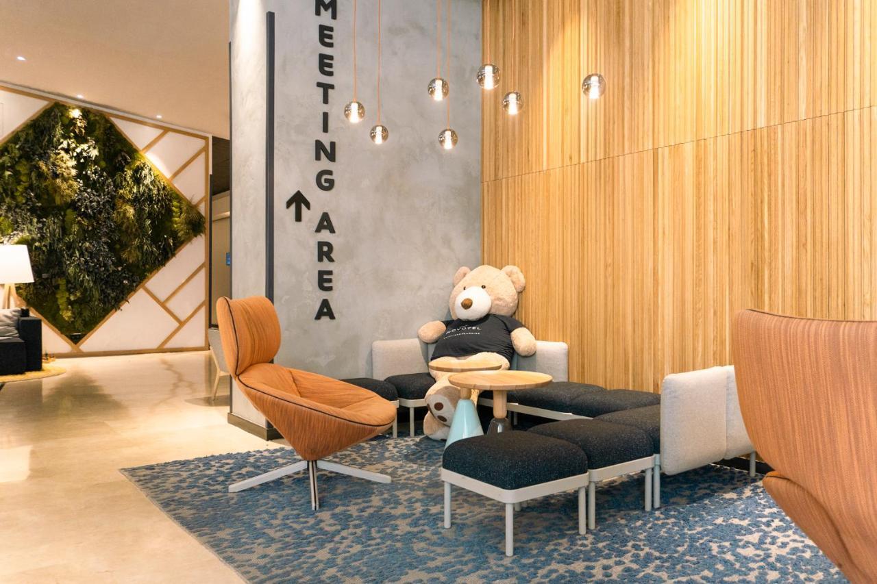 Novotel Sevilla Bagian luar foto