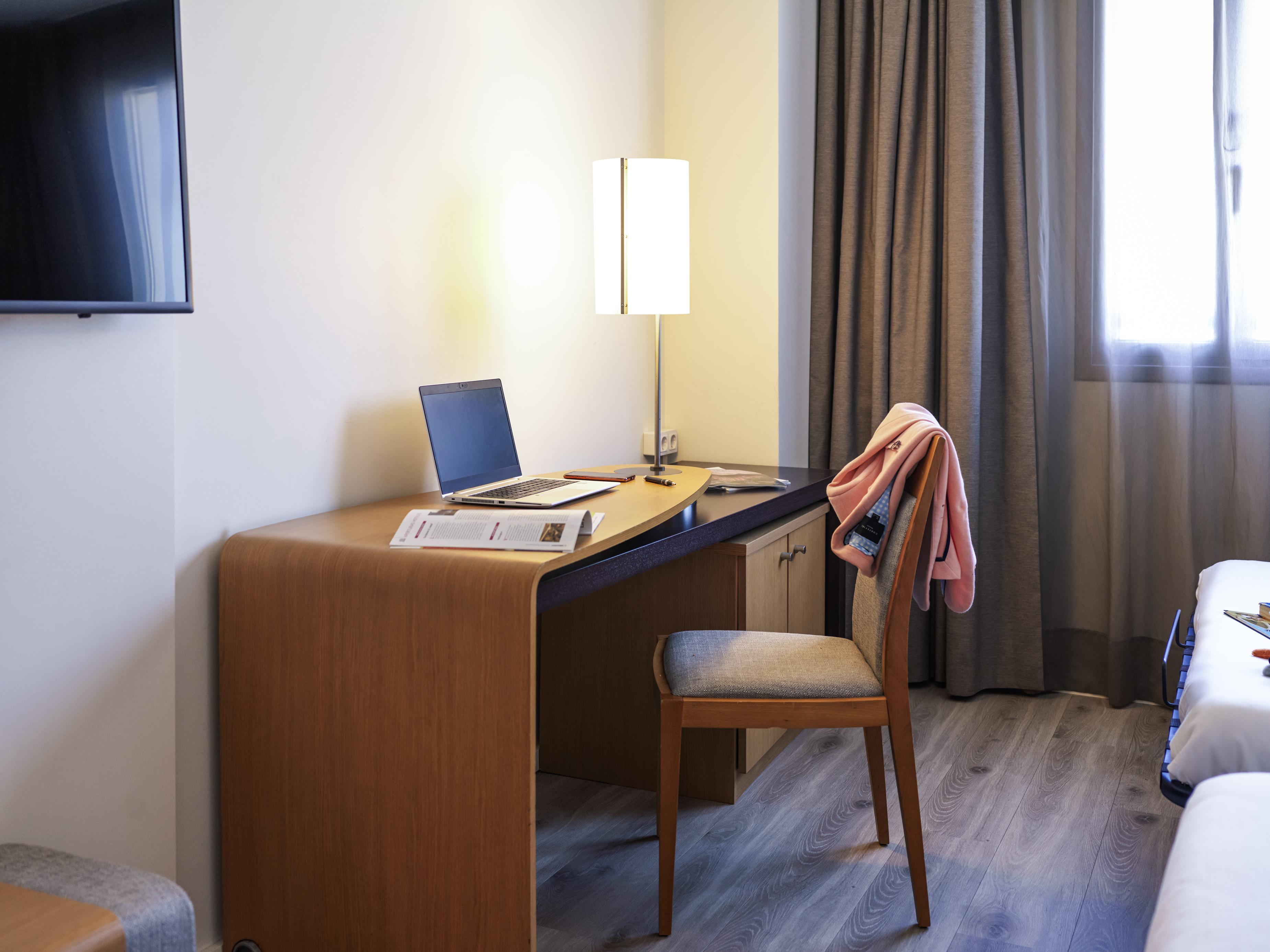 Novotel Sevilla Bagian luar foto