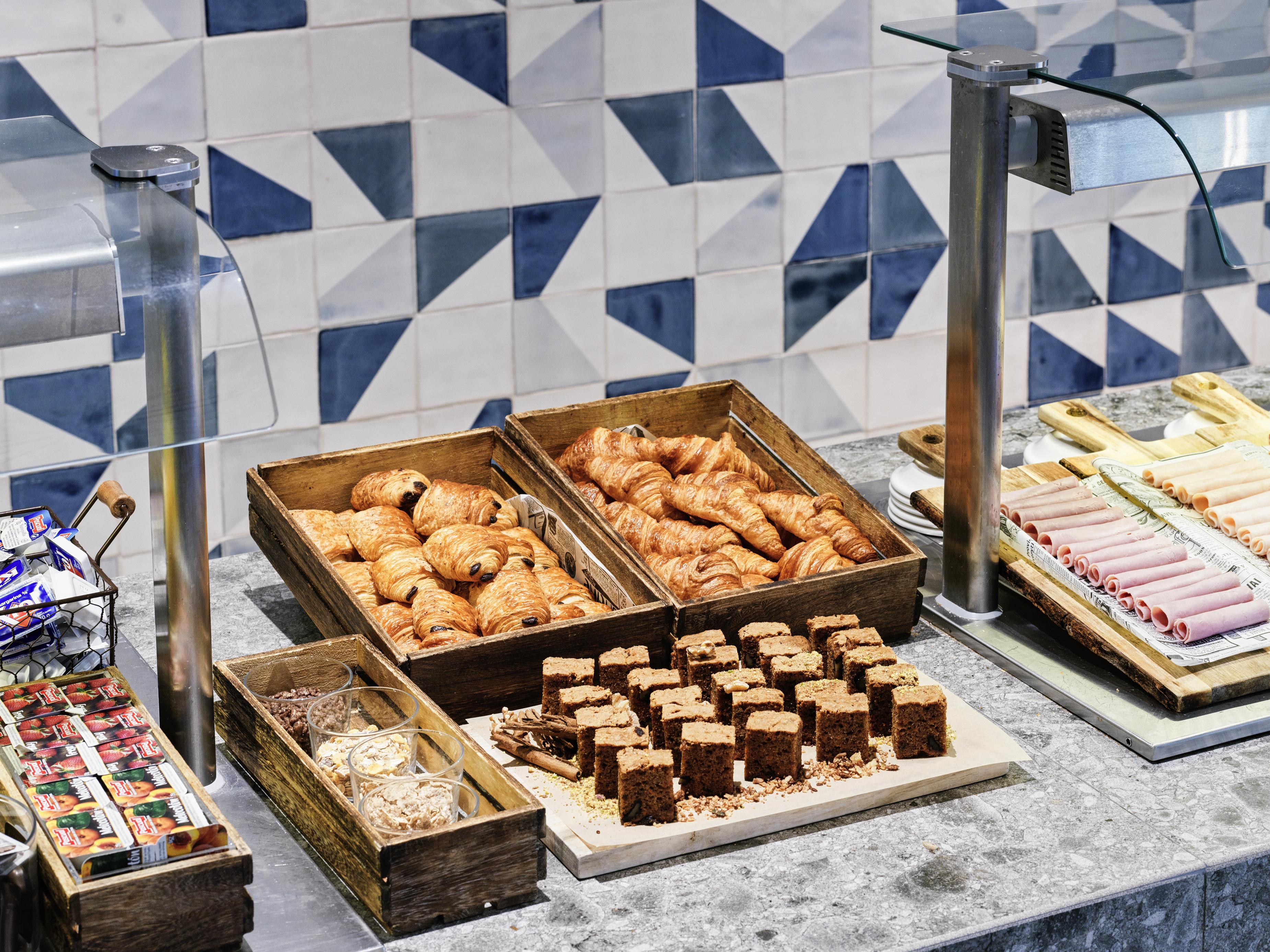 Novotel Sevilla Bagian luar foto