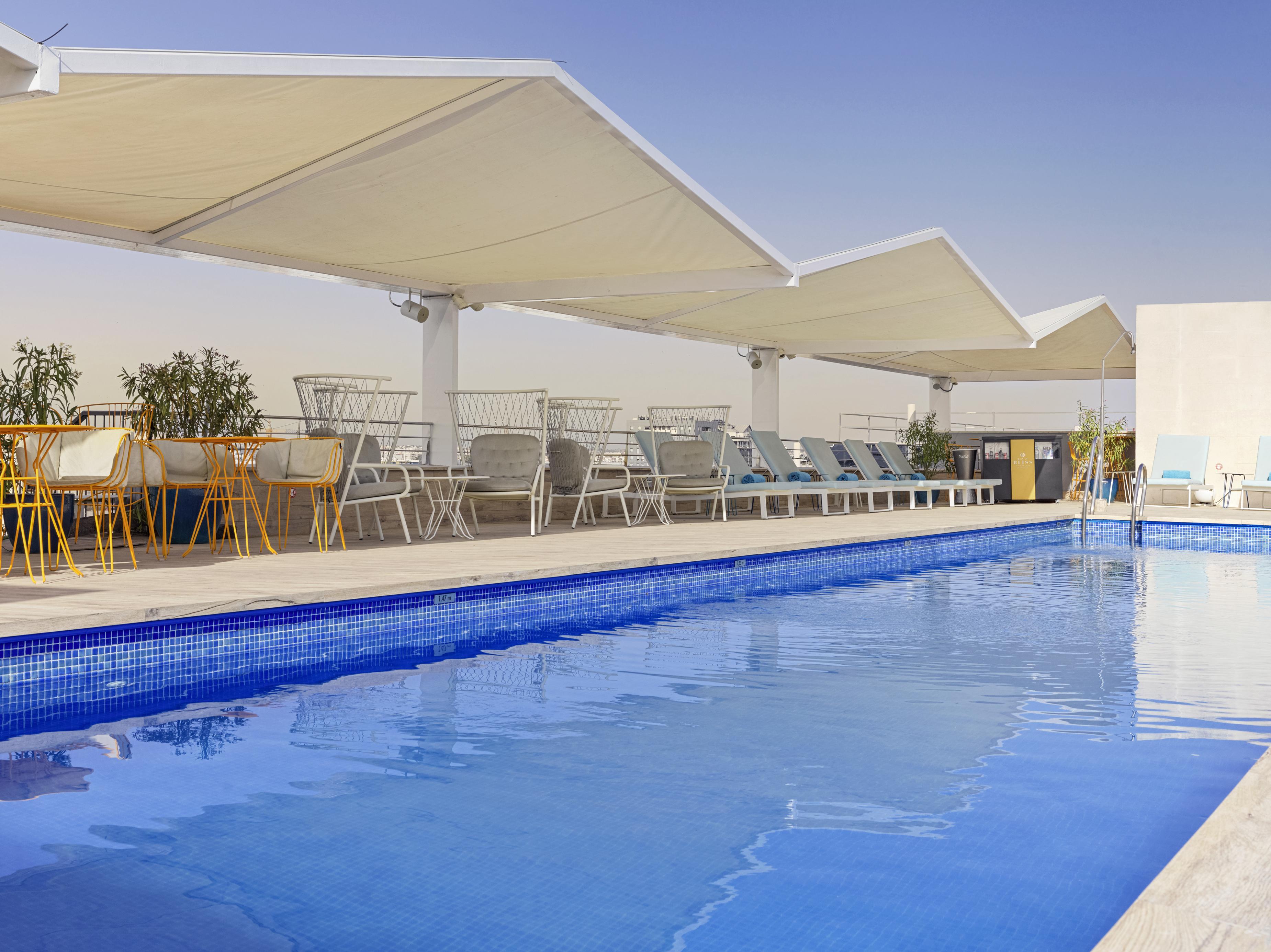 Novotel Sevilla Bagian luar foto